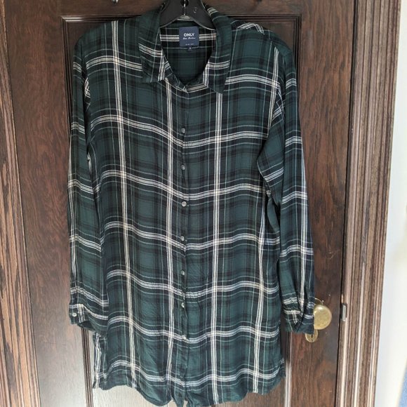 Plaid button down - Picture 1 of 2